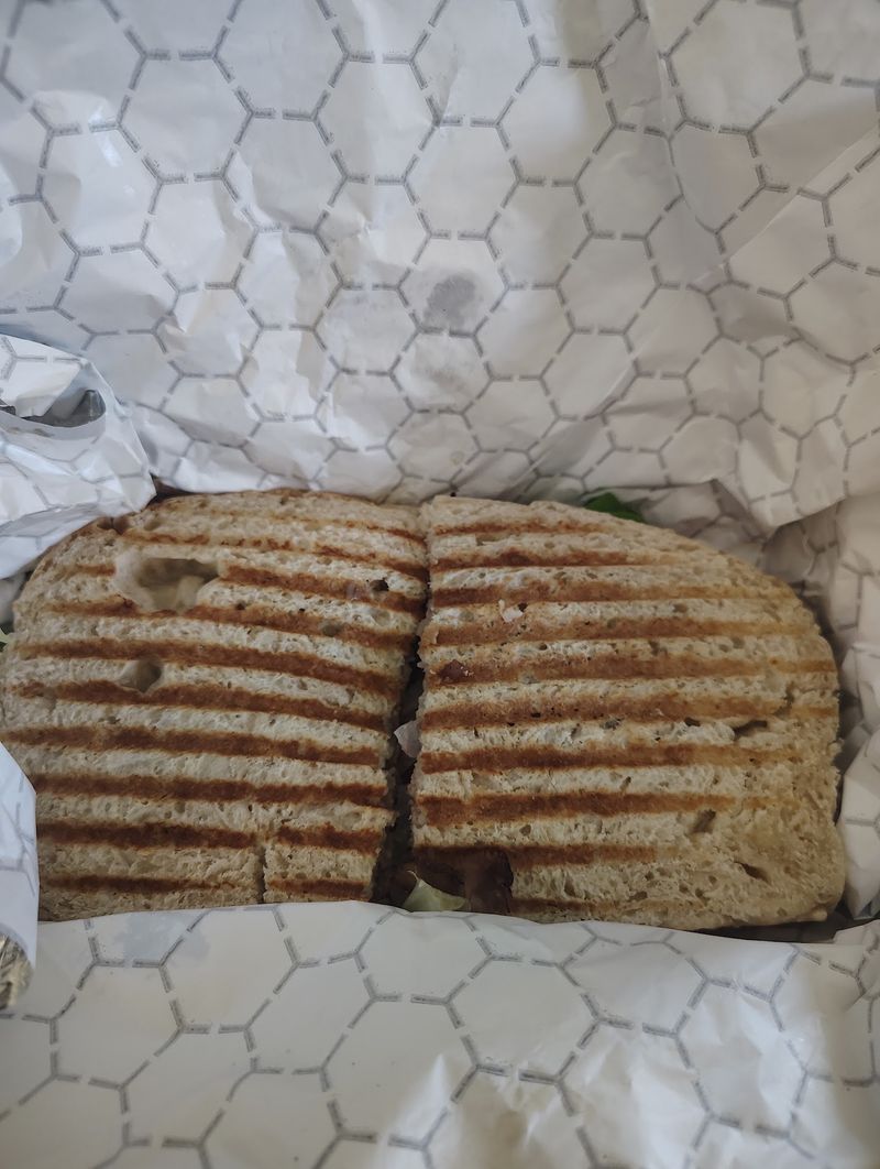 Toasted Bread Gives Every Bite Contrast