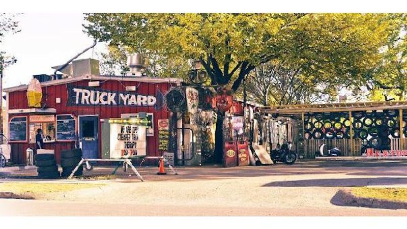 Truck Yard (Dallas) Truck Yard (Dallas)