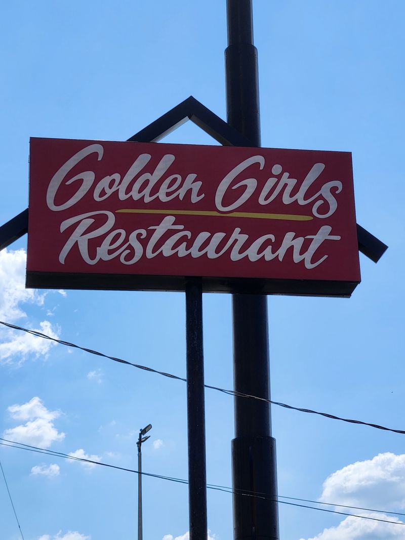 Two Sisters With A Golden Maiden Name Started This Whole Thing