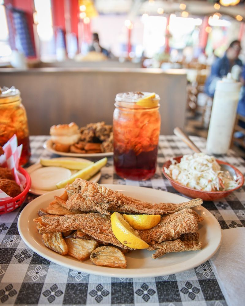 Uncle Bud's Catfish & Such, Nashville Uncle Bud's Catfish & Such, Nashville