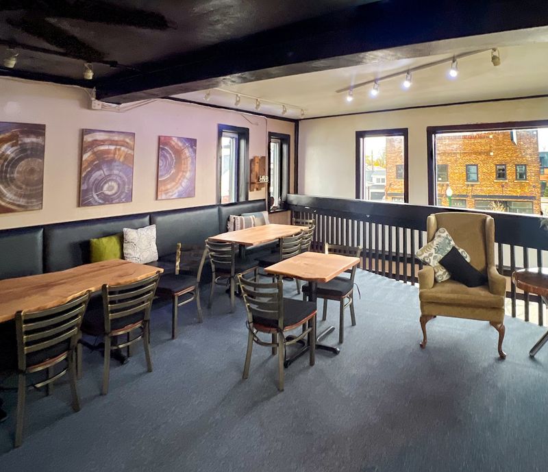Upstairs Tables or an Outdoor Pause Upstairs Tables or an Outdoor Pause