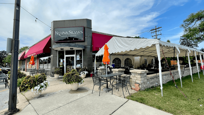 Nonna Silvia’s Trattoria & Pizzeria (Park Ridge) Nonna Silvia’s Trattoria & Pizzeria (Park Ridge)