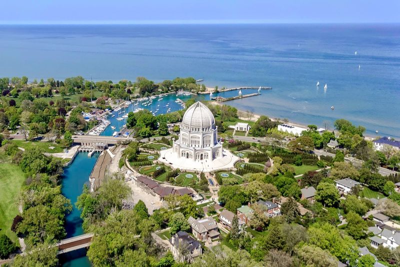 Timing, Parking, and Getting to Wilmette