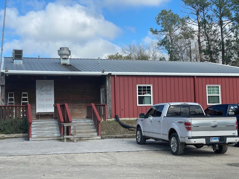Vautrot’s Cajun Cuisine (Bevil Oaks) Vautrot’s Cajun Cuisine (Bevil Oaks)