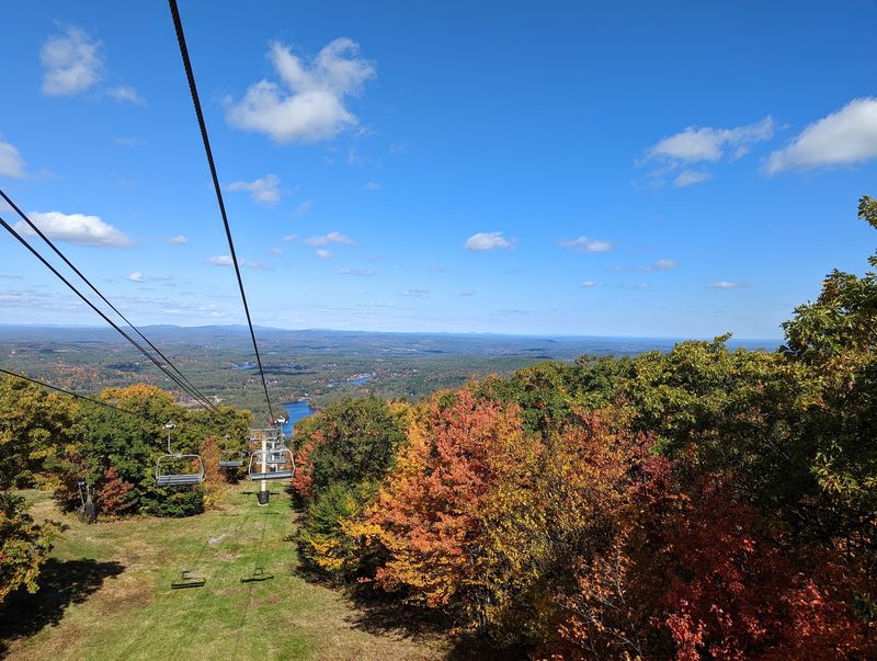 Wachusett Mountain: Princeton’s Wide Autumn Outlook Wachusett Mountain: Princeton’s Wide Autumn Outlook