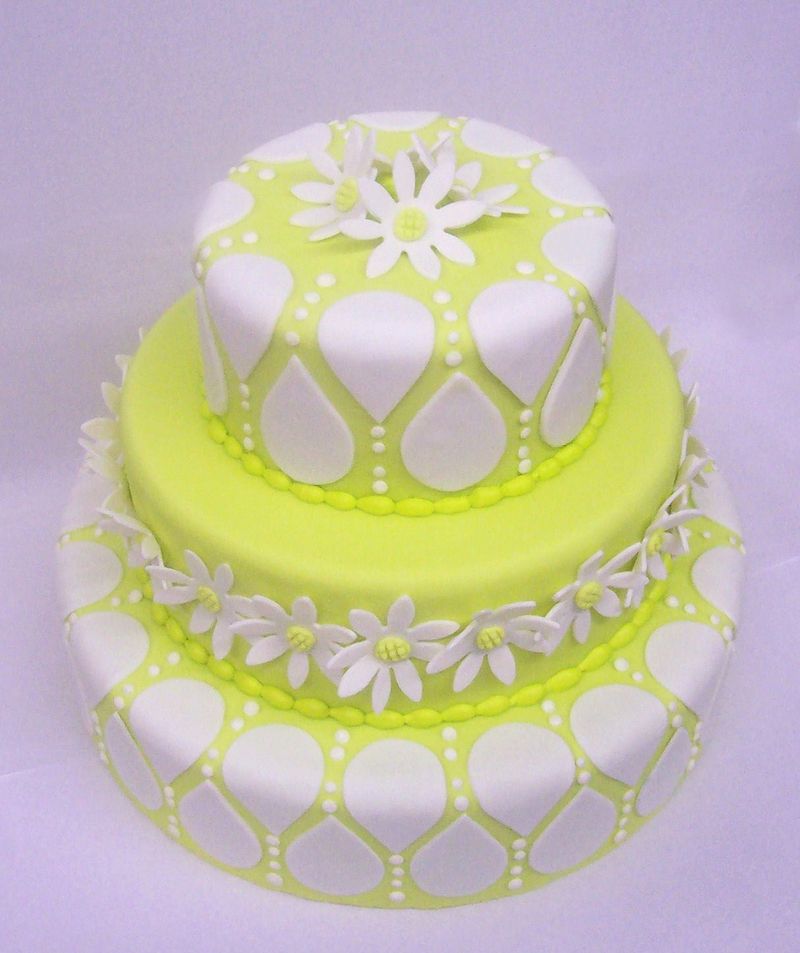 Wedding Cakes And Tortes That Deserve Their Own Grand Entrance Wedding Cakes And Tortes That Deserve Their Own Grand Entrance