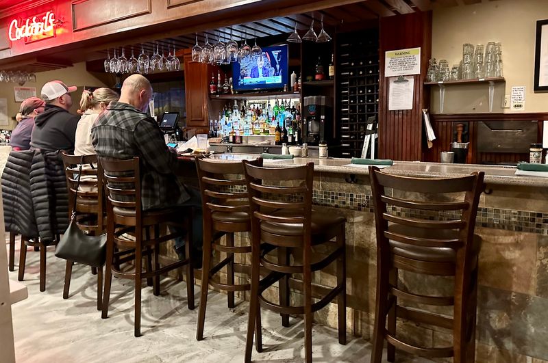 What to Know Before Visiting Demos’ Restaurant