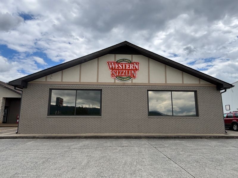 Why Western Sizzlin Steak & Buffet In Jasper Is Worth The Drive, And The Extra Plate