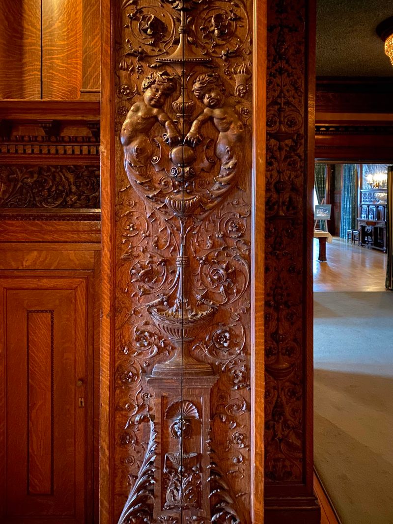 Woodwork That Steals the Show Woodwork That Steals the Show
