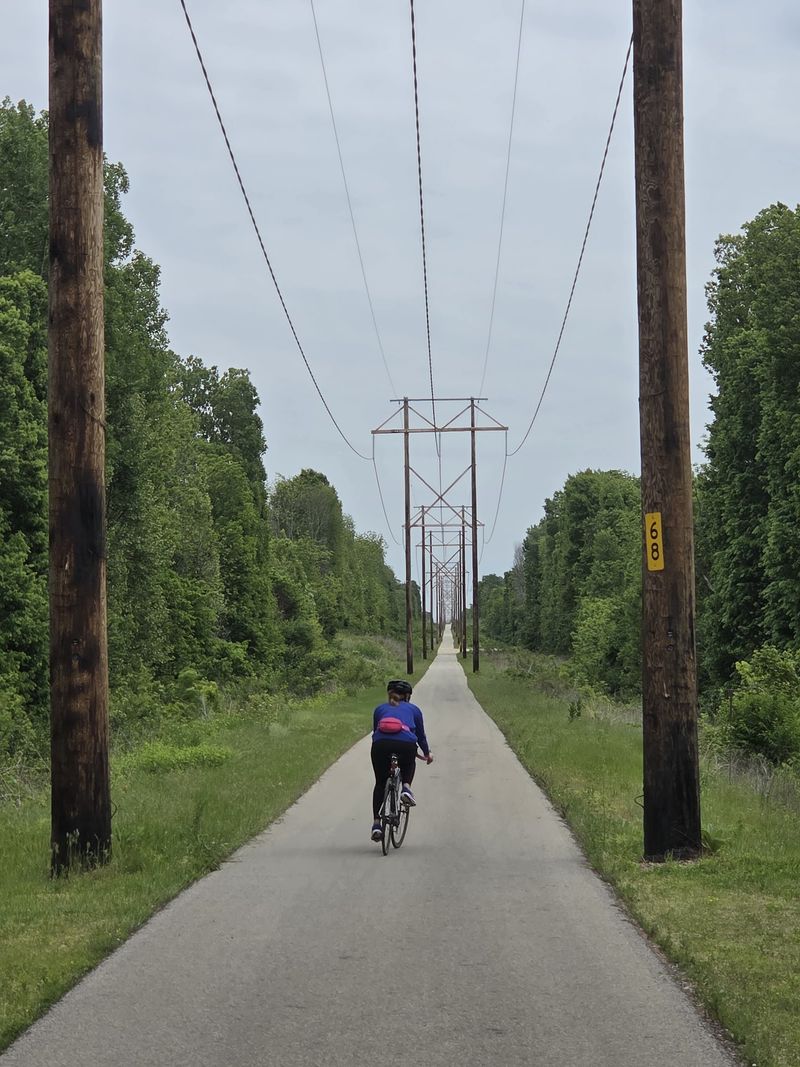 Lincoln Prairie Grass Trail (Charleston–Mattoon)