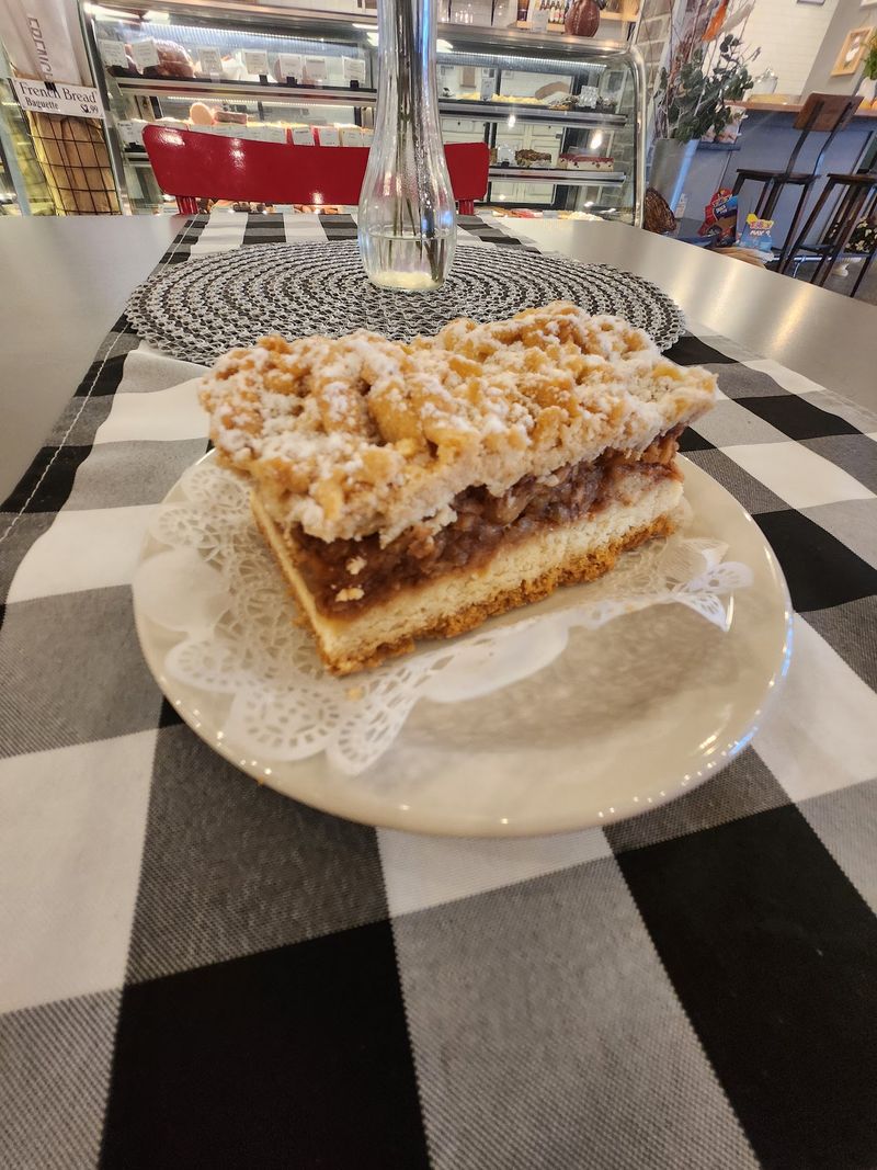 Sweet Tooths Still Have Reasons to Swing By the Pastry Case Sweet Tooths Still Have Reasons to Swing By the Pastry Case