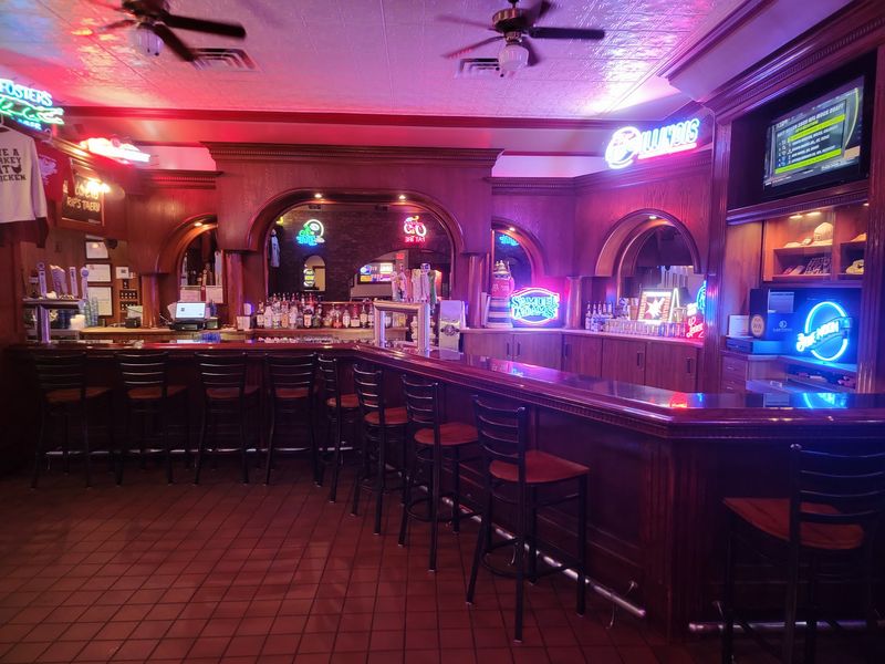 No Forks, No Reservations, and a Line With Its Own Rules