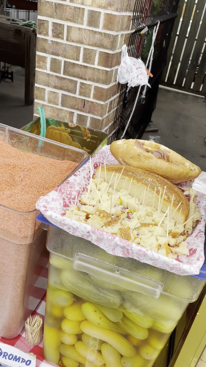 Your Stomach Has 26 Food Stands To Choose From
