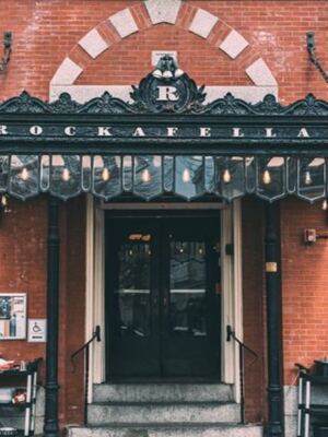 A Ghostly Reputation Makes This Salem Restaurant Stand Apart From The Rest