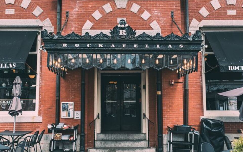 A Ghostly Reputation Makes This Salem Restaurant Stand Apart From The Rest