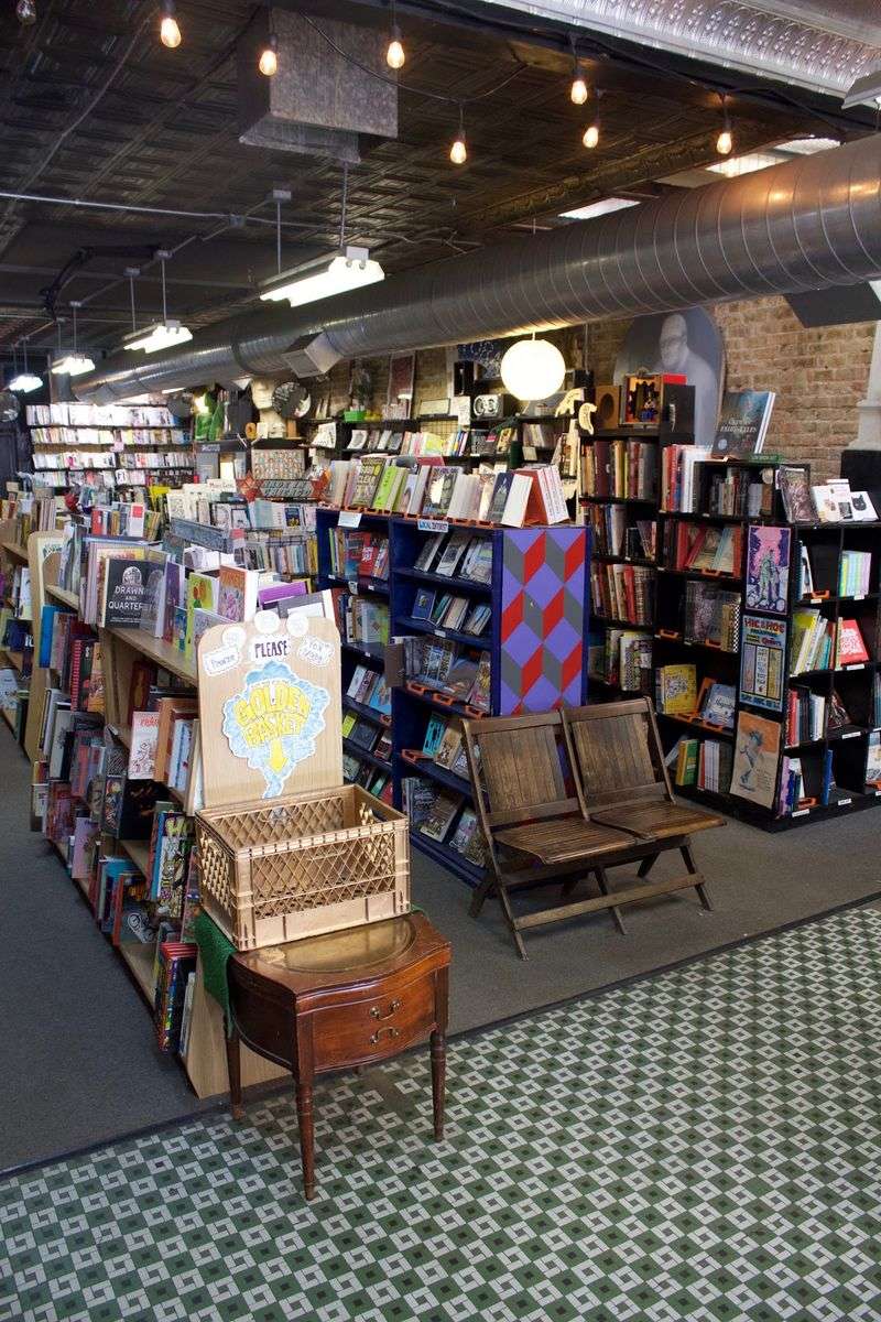 Planning Your Chicago, Illinois Bookstore Visit