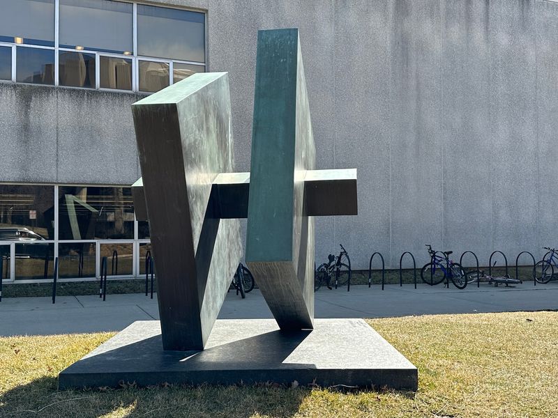 Block Museum Sculpture Garden