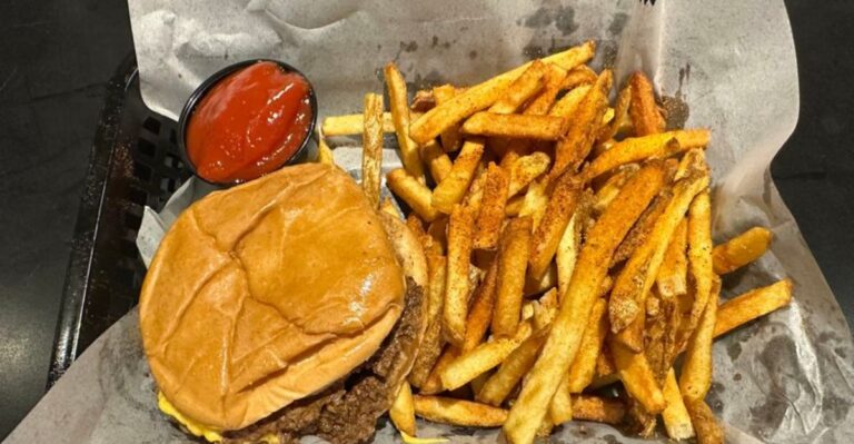 Don’t Let the Humble Exteriors Fool You: Some of Tennessee’s Best Cheeseburgers Are Hiding in These Hole-in-the-Wall Gems