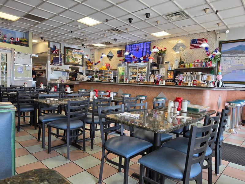 Uncle Bill's Diner Uncle Bill's Diner