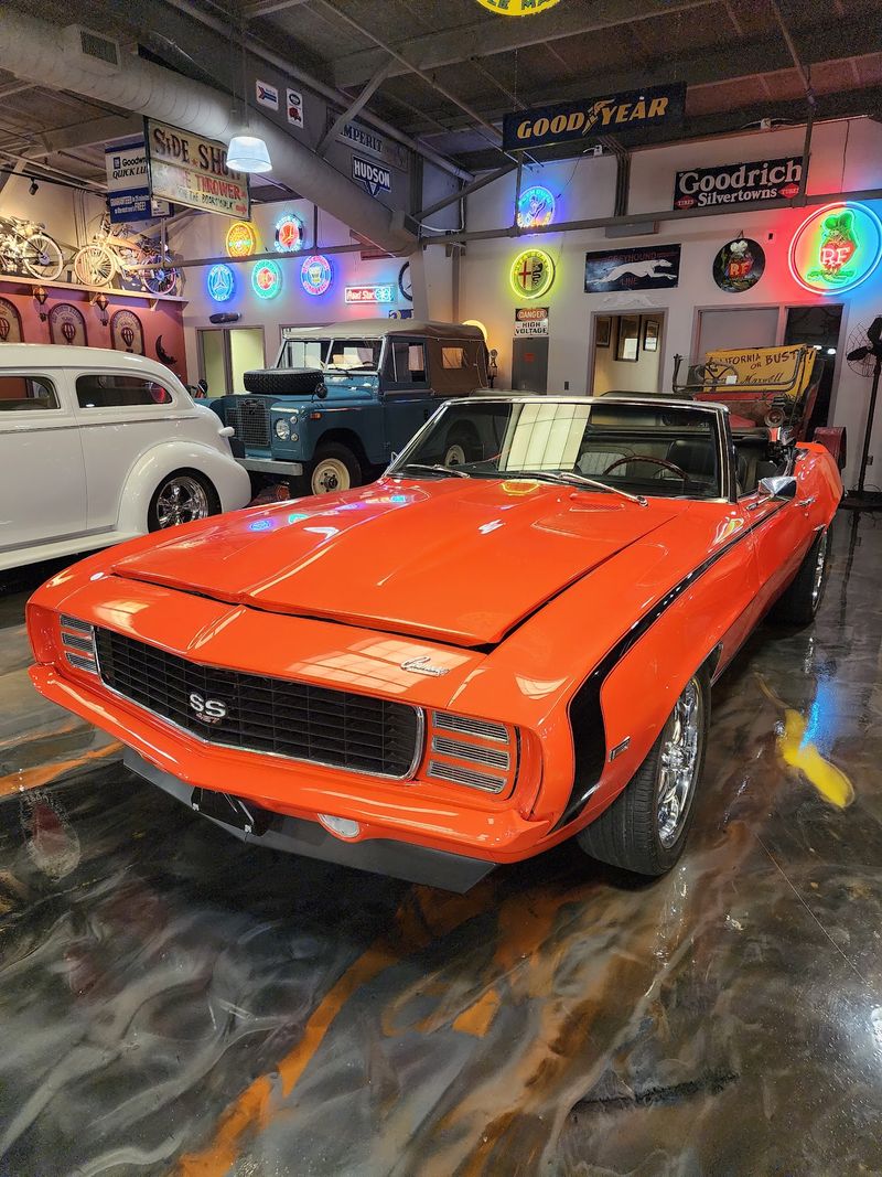 American Muscle Cars Bring Ford, Dodge, And Chevrolet Legends Together American Muscle Cars Bring Ford, Dodge, And Chevrolet Legends Together