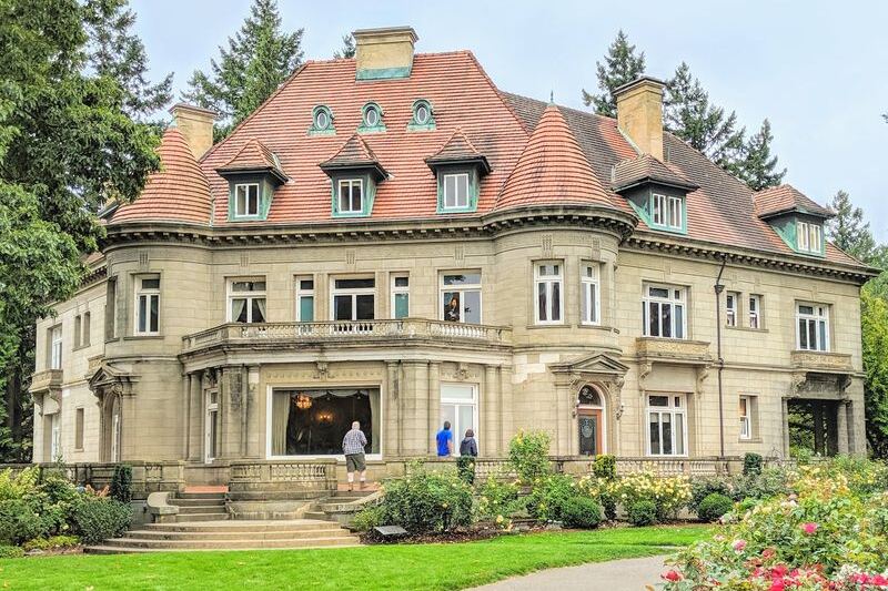 Portlanders Saved Pittock Mansion From the Wrecking Ball, and Its Mount Hood View Is Still Free