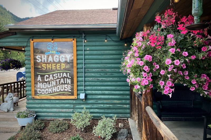 This Colorado Mountain Diner Off A Back Road Is Worth Every Mile You Drive To Reach It