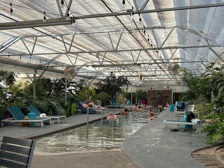 Colorado’s Adults-Only Hot Springs Pool Is Where Grown-Ups Soak In Peace With No Kids Around