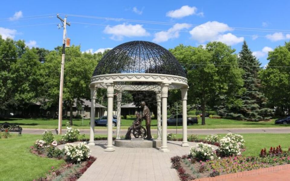 This Peaceful Minnesota Attraction Feels Like A Private Getaway, And It’s Completely Free