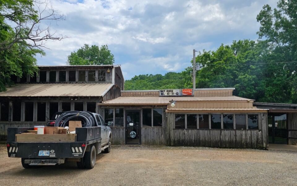 Near Sallisaw, This Leaning Tin-Roofed Shack Has Smoked Hickory Ribs And Thick Bologna Since The 1960s
