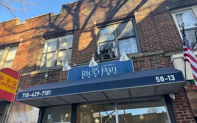 This Queens, New York Colombian Bakery Has Regulars Ordering Arepas Before They Even Reach The Counter