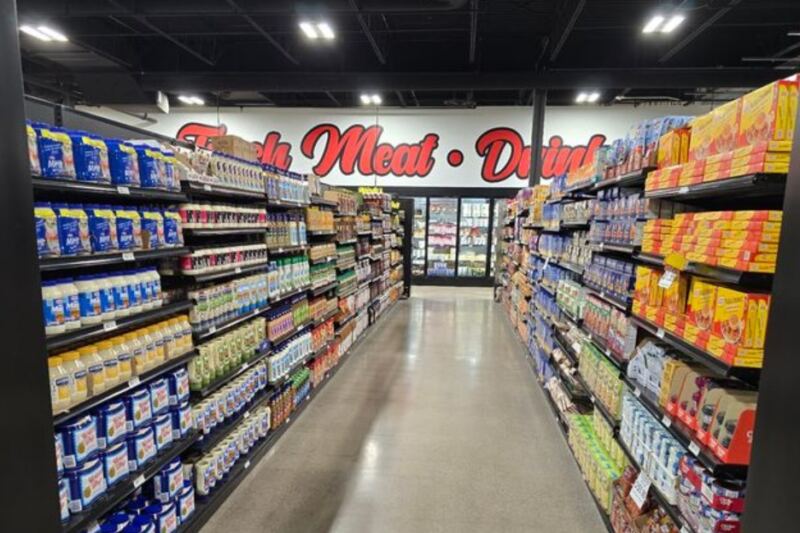 Thrifty Minnesota Families Keep Filling Their Carts At This Little Discount Grocery Store