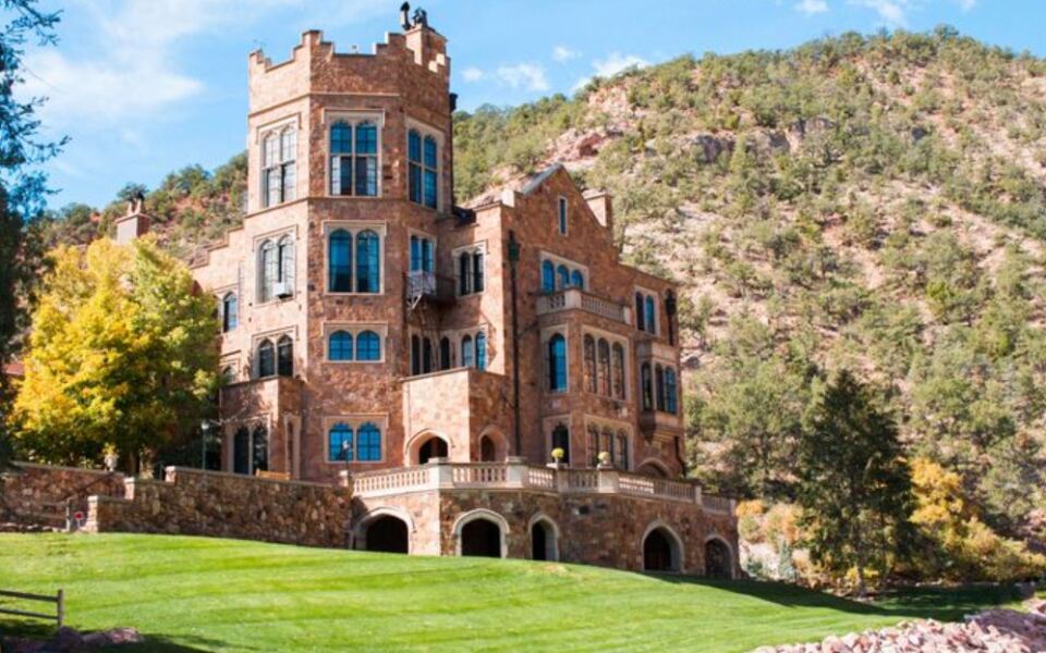 Why Does This Colorado Springs Castle Look Like It Was Shipped In From Medieval Europe