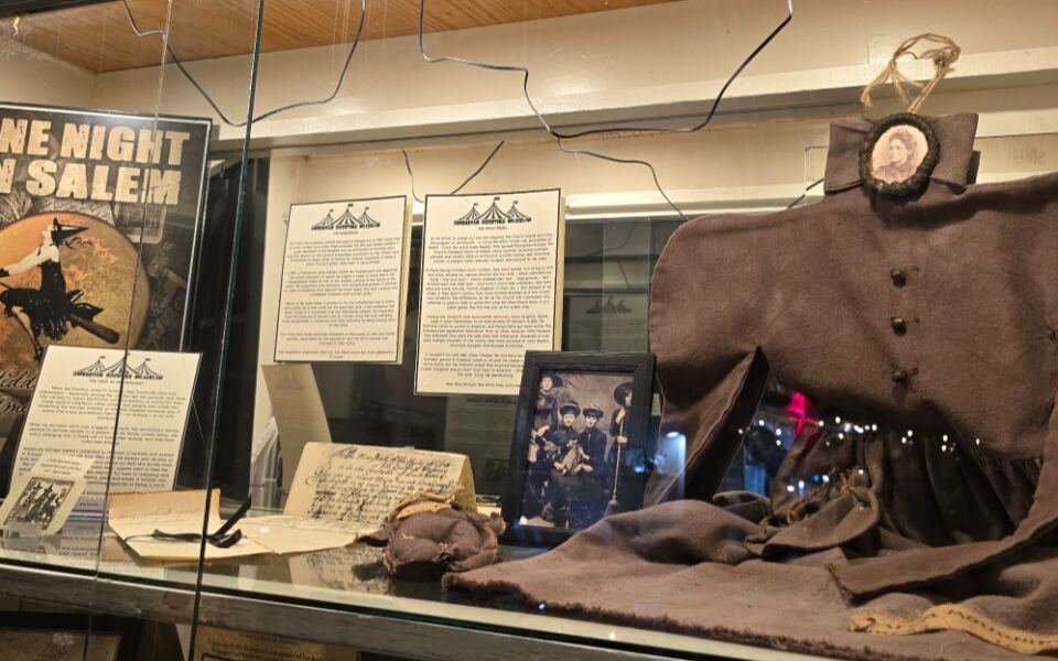 This Quirky Illinois Museum Is Packed With Guillotines, Ouija Boards, and Creepy Clowns