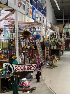 The Old Rink Walls Still Stand In This Oklahoma Ice Rink Turned Into A Sprawling Vintage Market