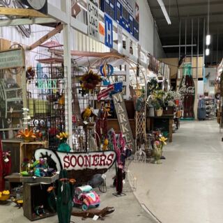 The Old Rink Walls Still Stand In This Oklahoma Ice Rink Turned Into A Sprawling Vintage Market