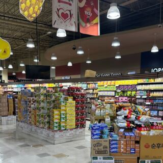 Fresh Fish, Steaming Ramen, and Delicious Snacks Fill the Aisles of This Massive Illinois Korean Shop
