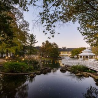10 Ohio Restaurants Hidden Away In Breathtaking Fall Landscapes