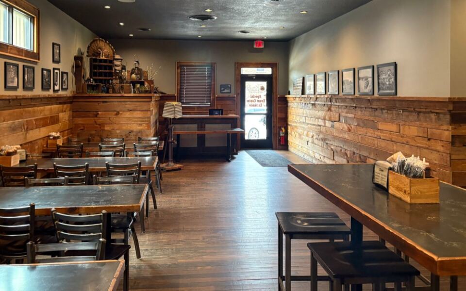 Grab Your Stretchy Pants and Head to This Legendary, Laid-Back Illinois BBQ Joint