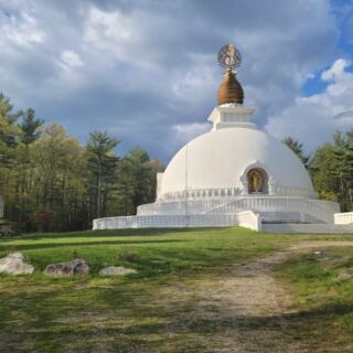 A Short Woodland Walk in Western Massachusetts Ends at a Gleaming Peace Pagoda and Quiet Zen Garden