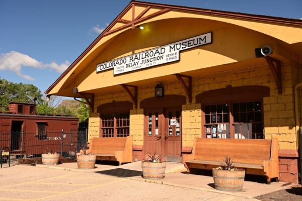 Walk Through A Restored 1880s Railroad Town At This Golden Museum Kids And Grandparents Both Love