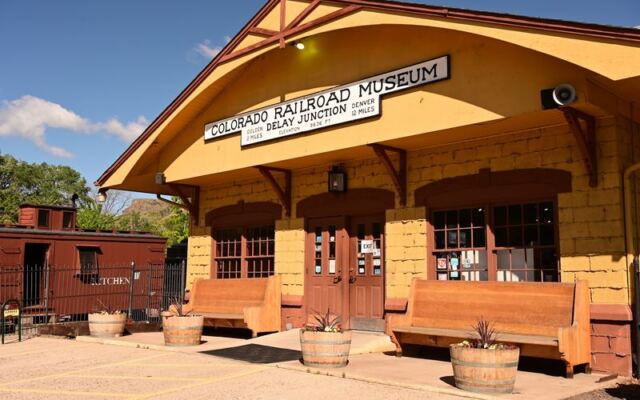 Walk Through A Restored 1880s Railroad Town At This Golden Museum Kids And Grandparents Both Love