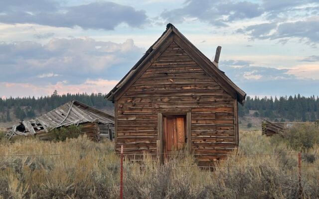 8 Oregon Ghost Towns Locals Refuse to Visit Once the Sun Goes Down