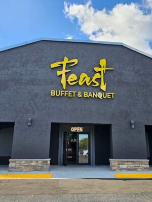 This Giant Minnesota Seafood Buffet Has Over 100 Dishes And Deserves A Cross-State Road Trip