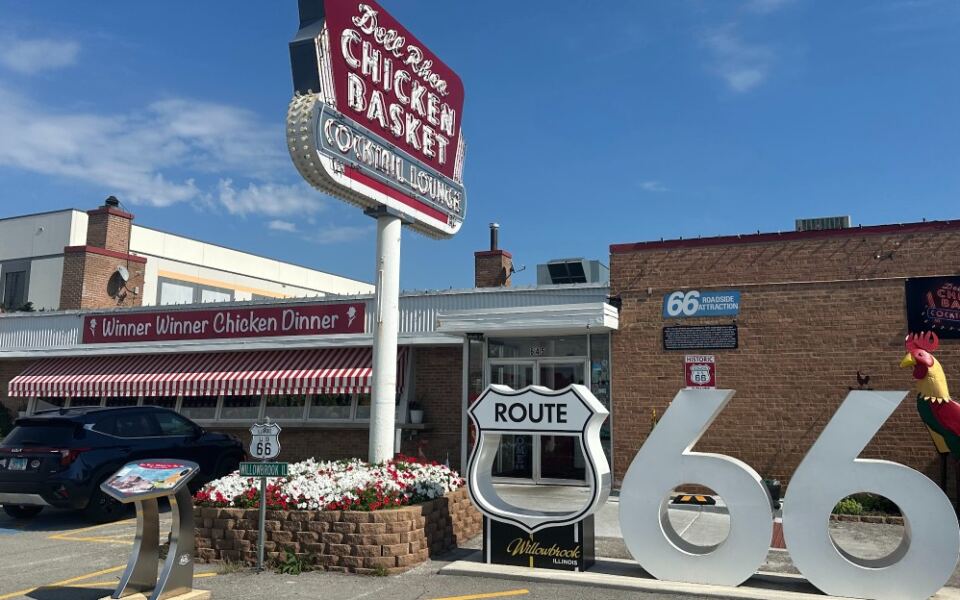 9 Must-Visit Illinois Restaurants That Belong on Every Food Lover’s Bucket List