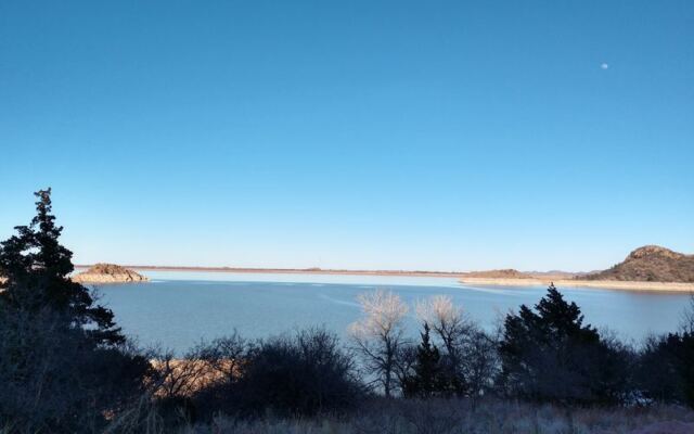 A Whole Oklahoma Town Was Flooded On Purpose, And Lake Altus Hands Back Its Bricks Every Dry Spell