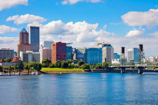 This Small Oregon Town Has Hospitals So Good They Rank Among the Best in America