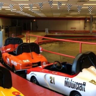 6 Illinois Fun Centers With Go-Karts, Mini Golf, and Plenty of Rainy-Day Fun