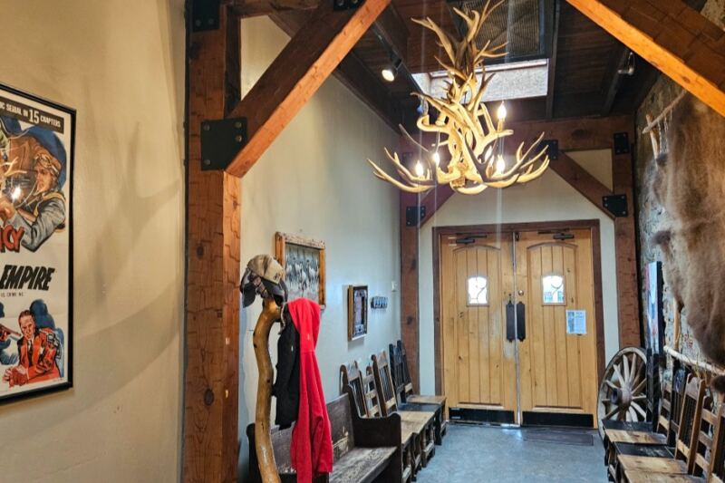 This Pawnee Steakhouse Used To Size You Up Through A One-Way Mirror Before Opening The Door