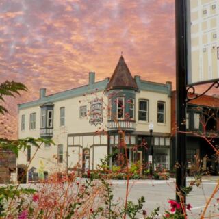 This Charming Illinois Tea Room Serves British-Style Tea With Fresh Scones and Devonshire Cream