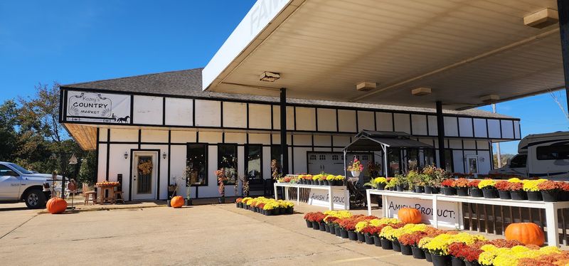This Ozark Country Market Looks Small From The Road But Is Packed With Amish-Style Homemade Food
